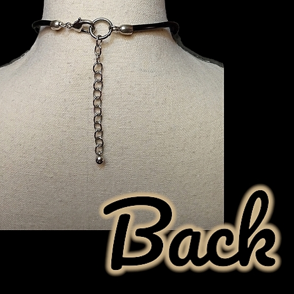 3 Retro 90s Chunky Acrylic Necklaces - Picture 8 of 8